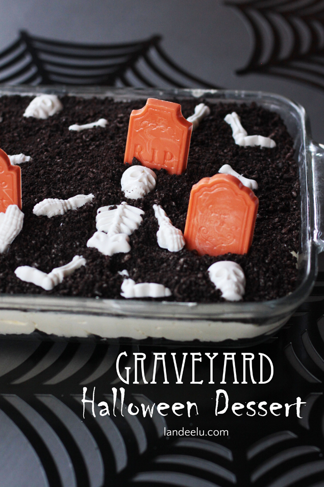 Oreo-Graveyard-Halloween-Dessert